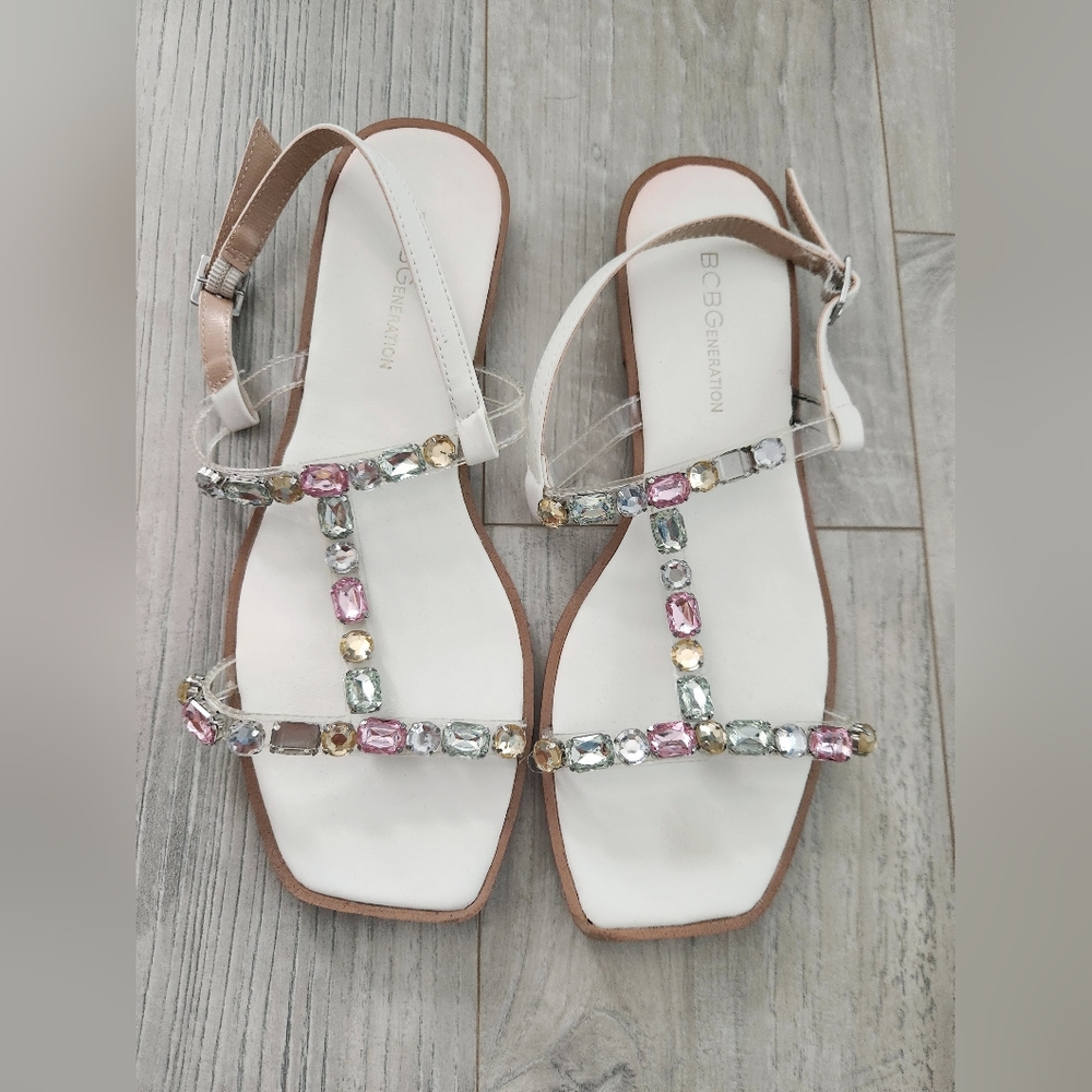 BCBGeneration White sandals. Size 8.5 Woman